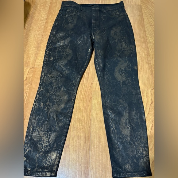 7 For All Mankind Snake Gold Design Black Ankle Pants Size 31 - Picture 1 of 10